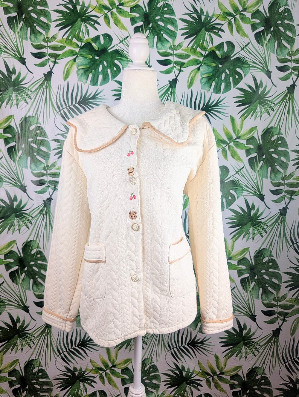Design New Vogue Whimsical Cherry Bear Quilted Jacket (Size: X-Large)1lb 1.3oz
